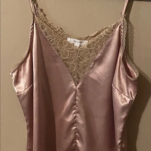 LACE SATIN CAMISOLE TOP